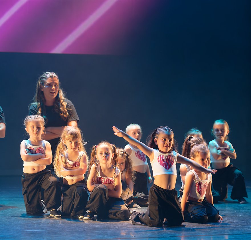 Feeling Dance - groupe Babychou sur scène